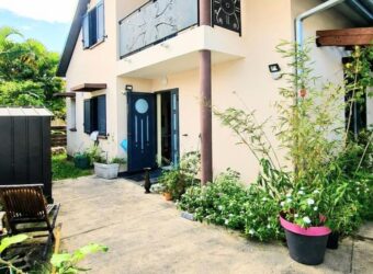À louer une grande villa meublée de 105 m² avec garage à Bras-Panon Réunion
