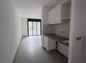 À louer un appartement neuf de 26.45m2 dans une résidence à La Bretagne Sainte Clotilde Réunion