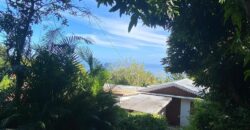 À vendre un terrain de 1012m2 offrant vue sur mer dans le quartier de Bois Rouge à Saint Paul Réunion