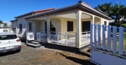 En vente une villa T4/5 de 125 m2 sur un terrain de 500 m2 située au Tampon 12ᵉ km Réunion