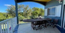 À louer une charmante villa meublée de type F4 de 132 m2 située à Bassin Plat Saint Pierre Réunion