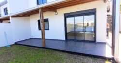 À louer une superbe villa neuve jumelée de type F4 avec vue mer située à Petite-Île Réunion