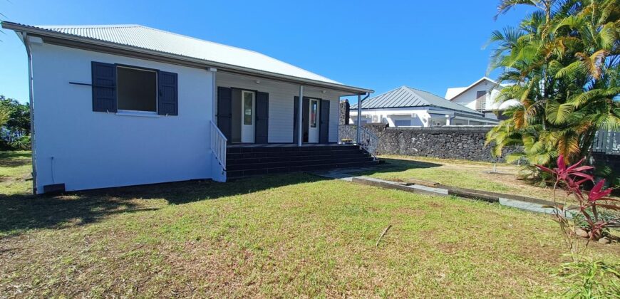 À louer une villa de 93.51m2 dans un cadre paisible à Sainte Anne Réunion