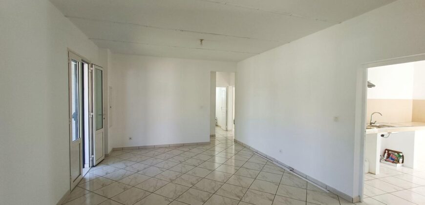 À louer une villa de 93.51m2 dans un cadre paisible à Sainte Anne Réunion