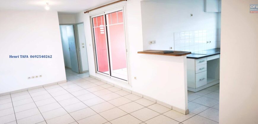 À vendre appartement T2 de 54.65avec vue mer et montagne situé dans une résidence sécurisée à Saint Joseph Réunion