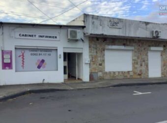À louer local commercial ou professionnel de 41 m2 situé au centre-ville de La Ravine des Cabris Réunion
