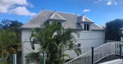 En vente une grande maison sur un terrain de 634m2 à Saint Gilles Les Hauts, Réunion
