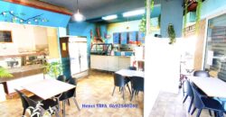 À vendre un fonds de commerce de plus de 80 m2 situé en plein coeur du centre-ville de Petite Île Réunion