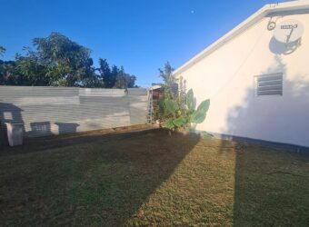 À louer une maison de 70.80m2 avec grand jardin à Sainte Marie Réunion