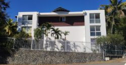 À vendre appartement T3 avec studio indépendant situé au sein d’une résidence sécurisée à Boucan Canot Réunion