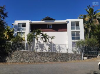À vendre appartement T3 avec studio indépendant situé au sein d’une résidence sécurisée à Boucan Canot Réunion