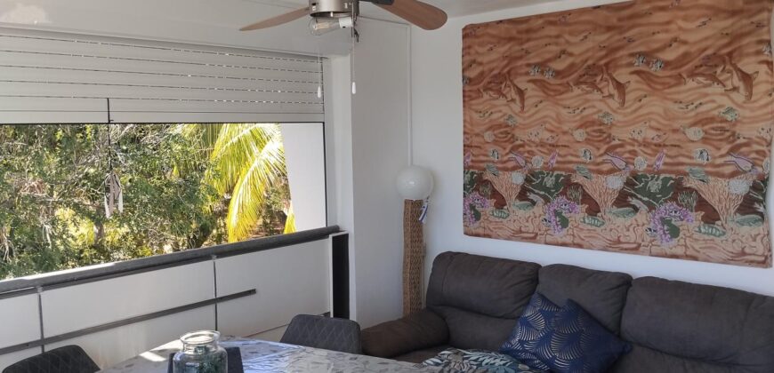 À vendre appartement T3 avec studio indépendant situé au sein d’une résidence sécurisée à Boucan Canot Réunion