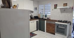 Location d’une villa F4 meublée de plain-pied avec cour clôturée à La Plaine-des-Palmistes Réunion