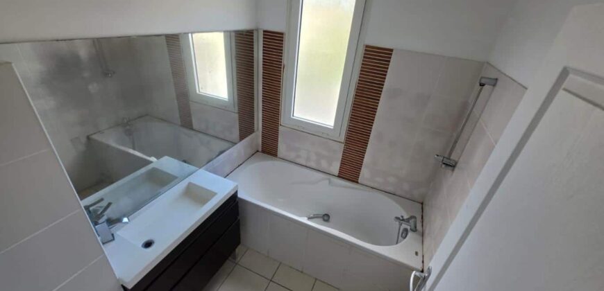 À vendre un appartement T2 de 45 m² dans une résidence à Saint-Denis Réunion