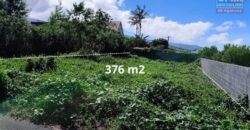 À vendre terrain viabilisé de 376 m2 situé au 19ᵉ km au Tampon Réunion