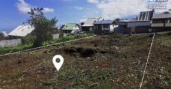 À vendre un terrain constructible viabilisé de 376 m2 situé au 19ᵉ km du Tampon Réunion