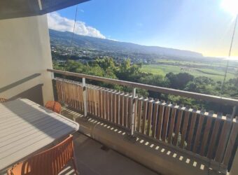 À louer un studio meublé dans une résidence à Beauséjour Sainte Marie Réunion