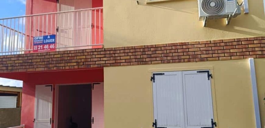 À louer un appartement T3 entièrement rénové situé proche des commodités à Saint André Réunion