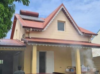 À louer une charmante villa T4 de 83 m2 située dans un secteur calme proche du centre-ville de Saint Louis