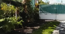 À vendre villa T5 avec deux dépendances située dans le secteur des 400 à Saint-Pierre Réunion