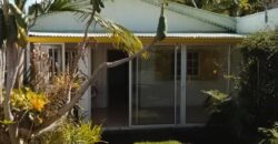 À vendre villa T5 avec deux dépendances située dans le secteur des 400 à Saint-Pierre Réunion