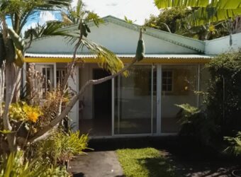 À vendre villa T5 avec deux dépendances située dans le secteur des 400 à Saint-Pierre Réunion