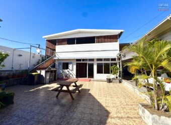 À vendre une agréable villa rénovée avec fort potentiel locatif à Cambuston Saint-André Réunion