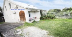 À louer une villa jumelée T4 de 101 m2 située en fond d’une impasse calme à Saint Joseph Réunion