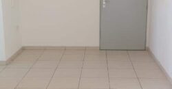 À vendre un agréable appartement T2 situé dans une résidence sécurisée à Saint Joseph