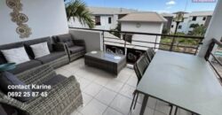 À louer lumineux appartement T2 meublé avec vue mer et piscine à La Montagne Réunion
