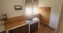 À vendre villa T3 à étage de 52.86 m2 située à Sainte-Suzanne Centre Réunion