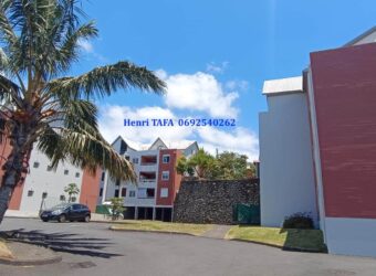 À vendre studio climatisé de 34.97 m2 avec vue mer situé dans une résidence sécurisée et calme à Saint Joseph Réunion