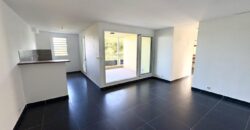 À vendre un appartement F3 rénové de 68 m² avec varangue à Saint-Benoît Réunion