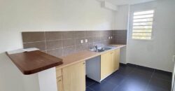 À vendre un appartement F3 rénové de 68 m² avec varangue à Saint-Benoît Réunion