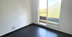 À vendre un appartement F3 rénové de 68 m² avec varangue à Saint-Benoît Réunion