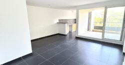 À vendre un appartement F3 rénové de 68 m² avec varangue à Saint-Benoît Réunion
