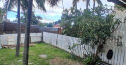 À louer un appartement F2 en duplex avec cour privative à Saint-Gilles les Hauts Réunion