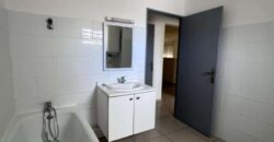 Location d’un appartement de 85.45m2 dans une résidence avec parking à Sainte Clotilde, Réunion