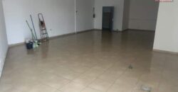 À louer local commercial de 75 m2 situé proche du centre-ville de La Rivière Saint Louis Réunion