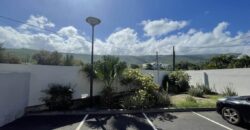 Exclusivité OFIM –  À vendre un agréable appartement T2 meublé avec jardin privatif à 200 m du lagon à La Saline-les-Bains Réunion