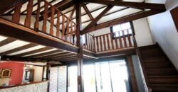 À vendre une villa T4 rénovée de 140 m2 située face à la baie de Manapany-les-Bains à Saint-Joseph Réunion