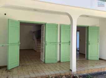 À louer une villa T4 de 93.85 m2 située à La Rivière Saint-Louis Réunion