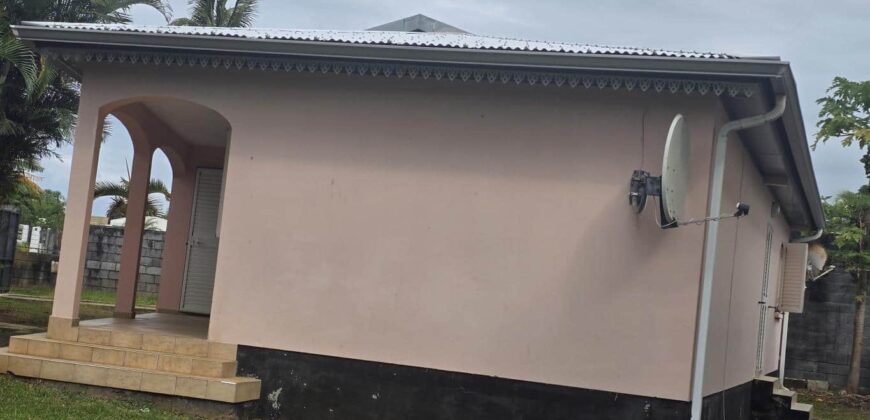 À vendre une maison de plain-pied 100 m² avec jardin à Champ Borne Saint André Réunion