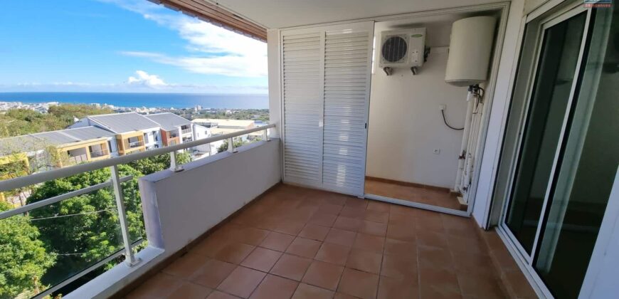 À vendre appartement T2 de 40.65m2 avec vue mer à Montgaillard Saint-Denis Réunion