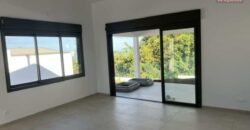 À louer villa type F4 neuve de 80 m2 située dans une petite impasse calme à la Ravine Sèche aux Avirons Réunion
