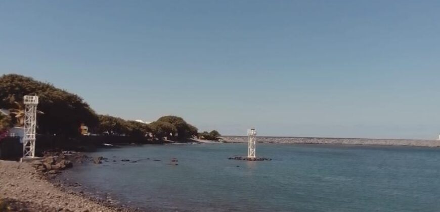 À vendre une villa T4 en duplex d’environ 130 m2 située à Saint Pierre Réunion
