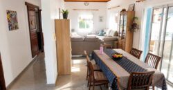 À vendre une maison T4 d’environ 80 m2 sur un terrain de 508 m2 située à La Rivière Saint-Louis Réunion