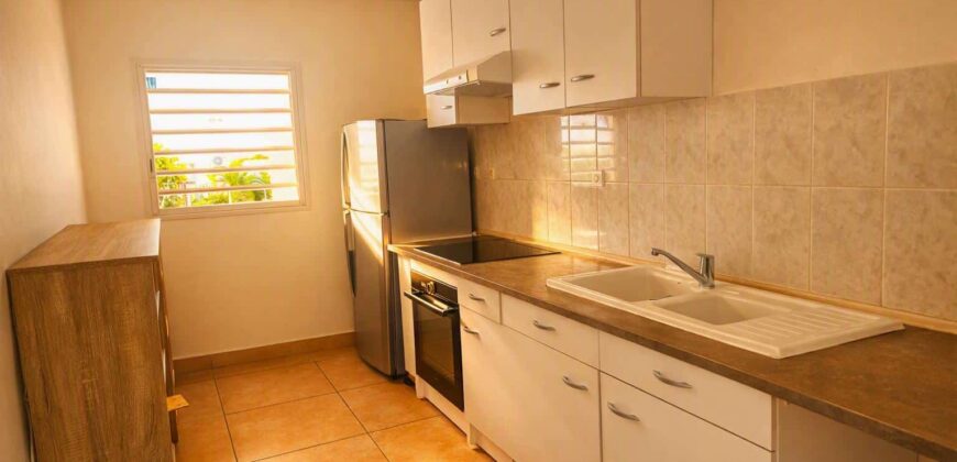 À vendre un appartement F3 avec varangue à Cambuston Saint André Réunion