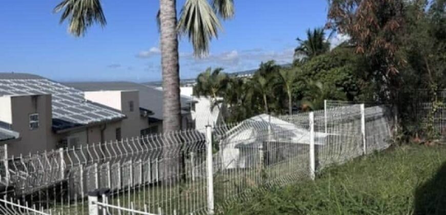 À vendre un appartement de type F3 dans une résidence à Bellepierre Saint Denis Réunion