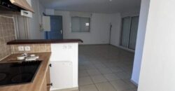 À vendre un appartement de type F3 dans une résidence à Bellepierre Saint Denis Réunion
